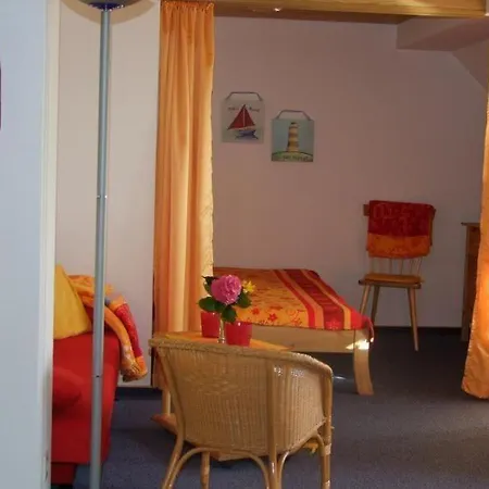 Gemuetliche In Schoenhagen *